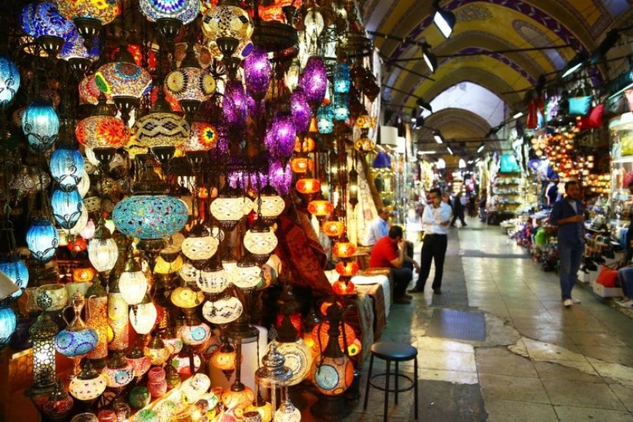 10 colourful markets to discover around the world