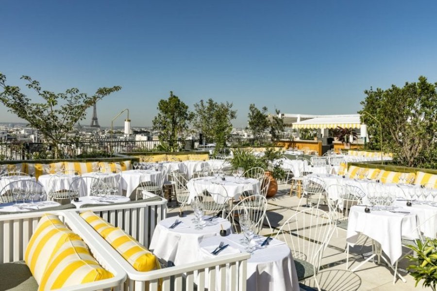 Die 20 besten Rooftops für einen Drink in Paris im Jahr 2023