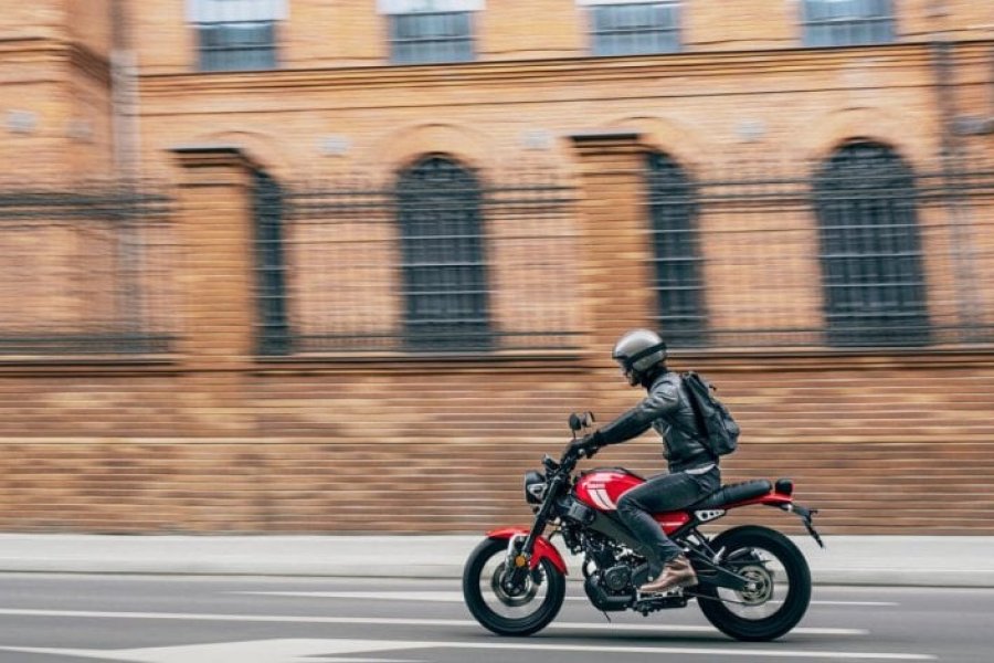 Genießen Sie einen angenehmen Roadtrip auf dem Motorrad in der Region Tourcoing