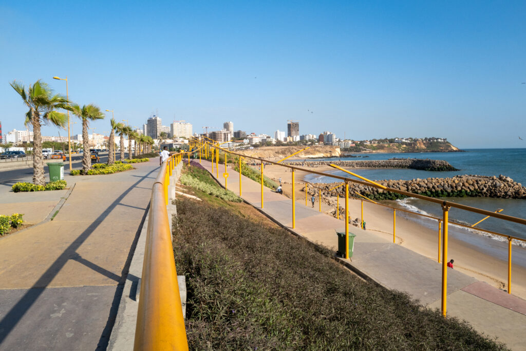 Vue de la nouvelle corniche de Dakar