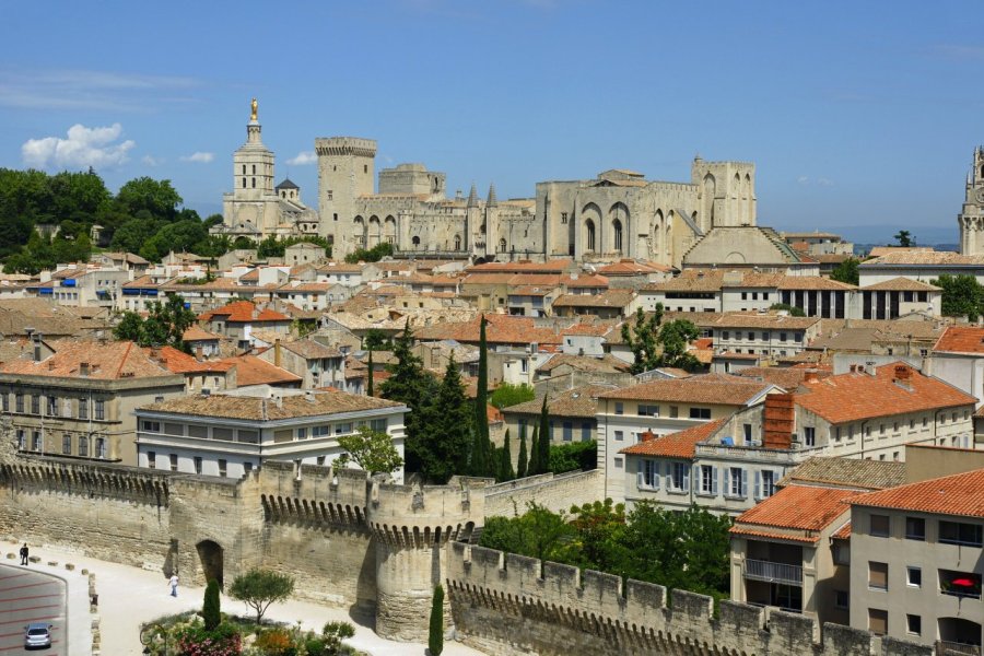 Avignon, théâtrale Cité des Papes
