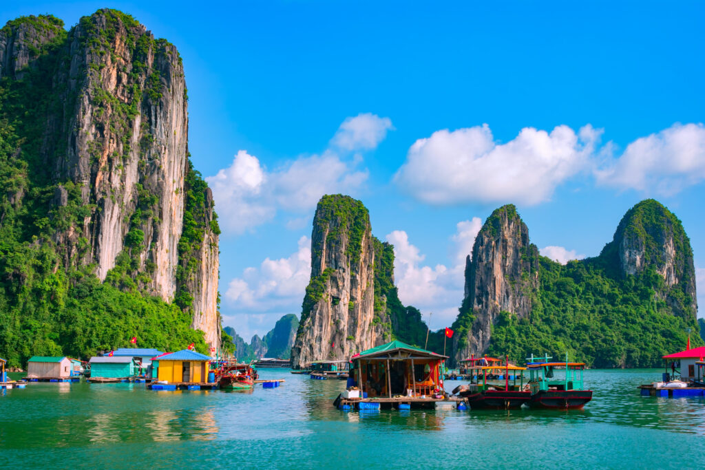 Vue sur la Baie d'Halong au Vietnam