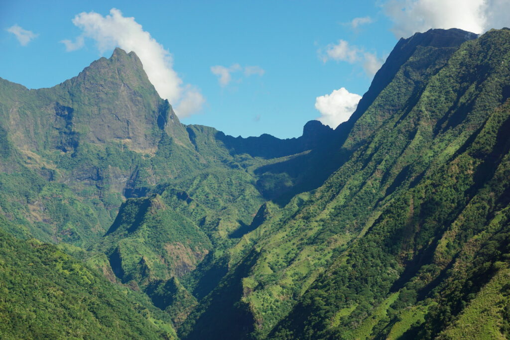 L'ascension du Mont Orohena