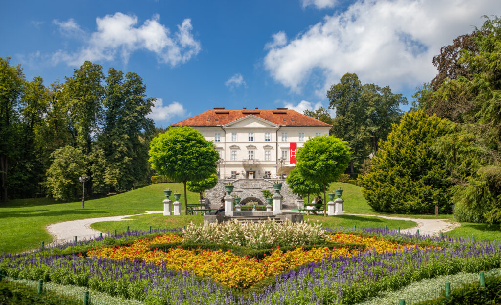 Le Parc Tivoli et le Centre d'Arts Graphiques