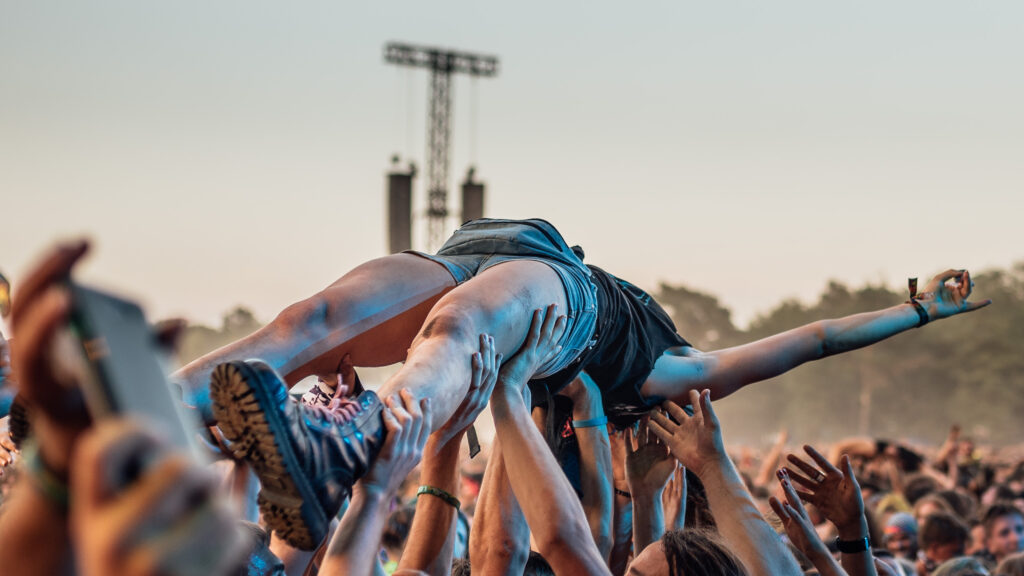 Crowd surfing