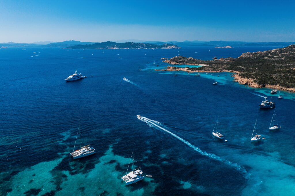 Une crique sarde et ses riches fonds bleus