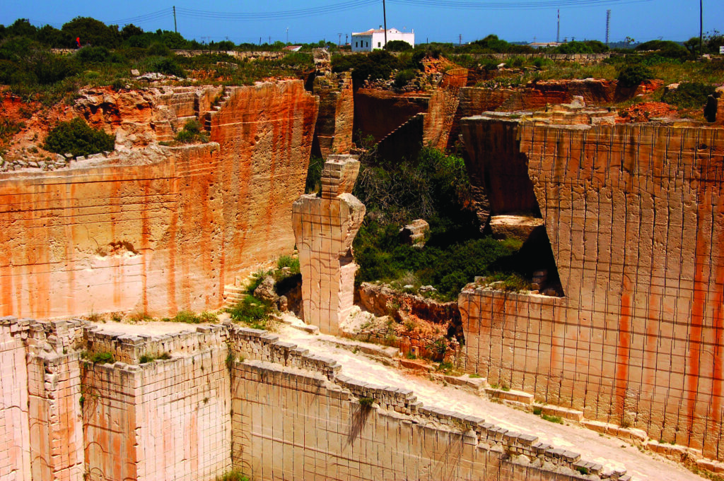 Tótem de les pedreres de s'Hostal.