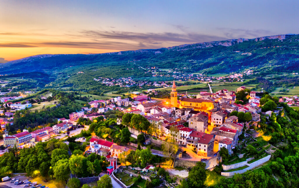 Vue aérienne de Buzet 