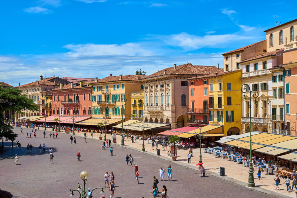 La place de Brà, le cœur névralgique de Vérone