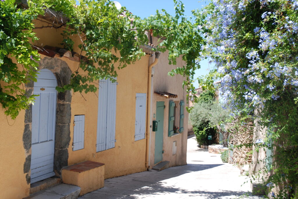 Ruelle de Saint-Raphaël