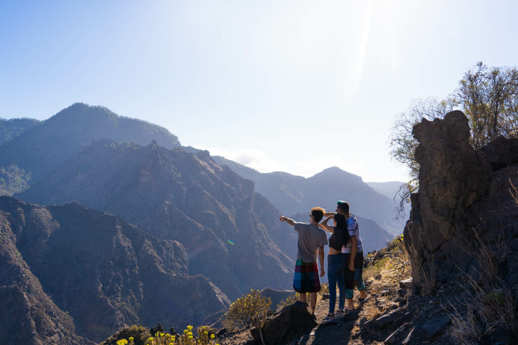 Groupe d'amis à los Valles del Roque Nublo