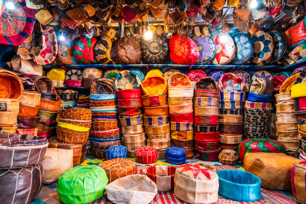 Boutiques près des tanneries - Fès