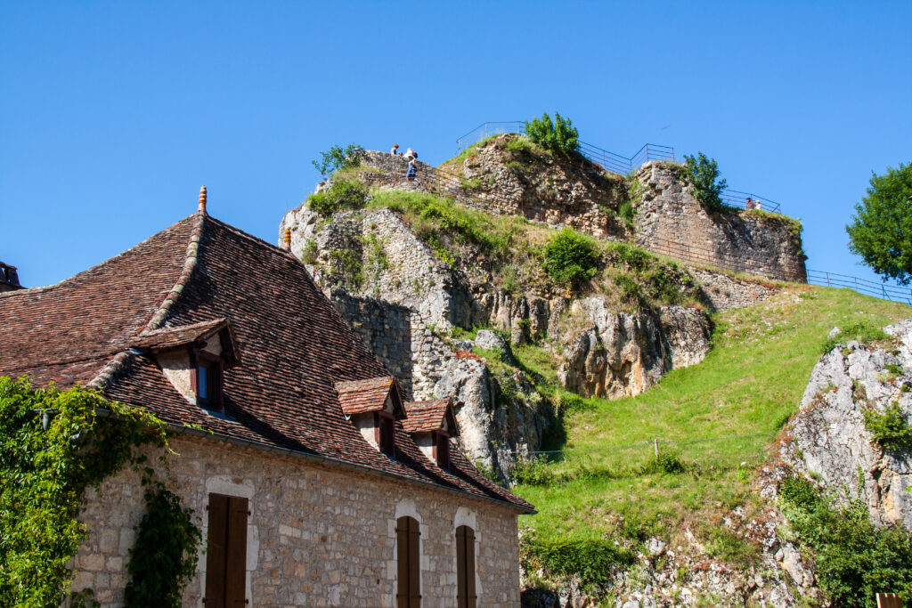 rocher de Lapopie