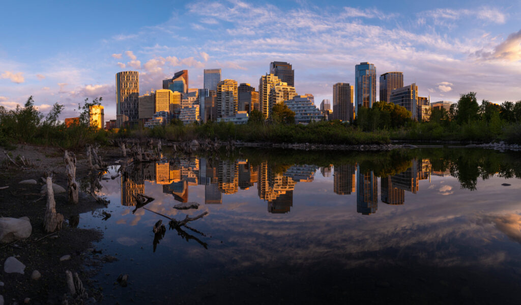 Vue de Calgary depuis Prince's Island Park