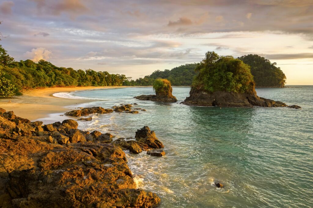 Playa Espadilla au parc Manuel Antonio - Costa Rica