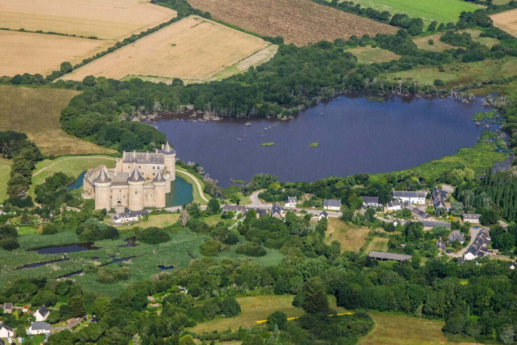 Vue aérienne du château de Suscinio en France