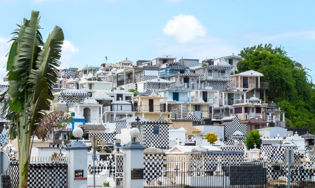 Cimetière de Morne-a-l'eau