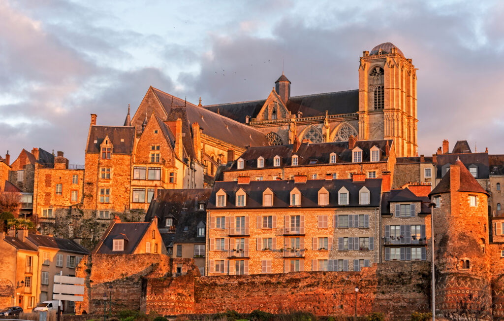 Le vieux Mans et les remparts - que faire en Sarthe ?