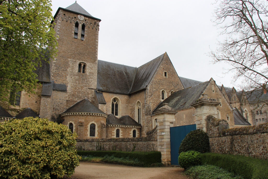 Abbaye Saint-Pierre de Solesmes dans la Sarthe, une des plus belles abbayes à visiter en France