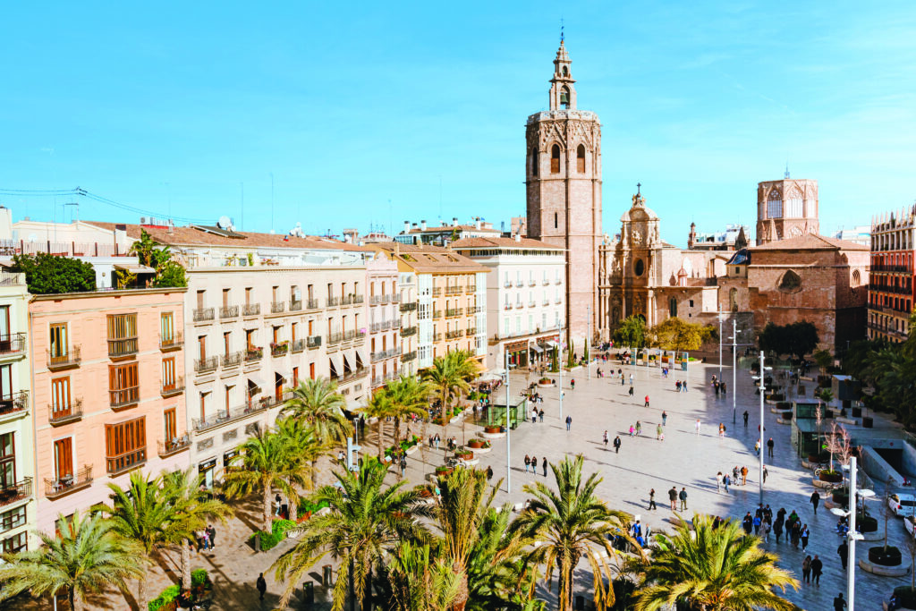 Plaza de la Reina. 
