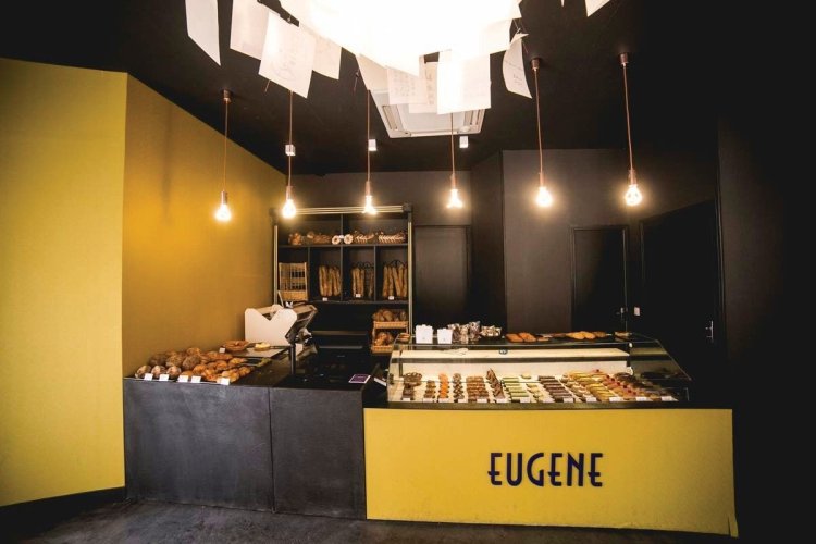 - © Pâtisserie EUGÈNE