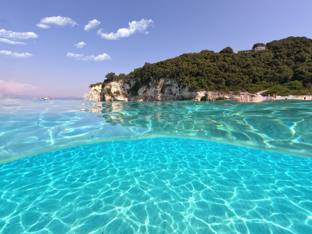 Eau turquoise à Antipaxos