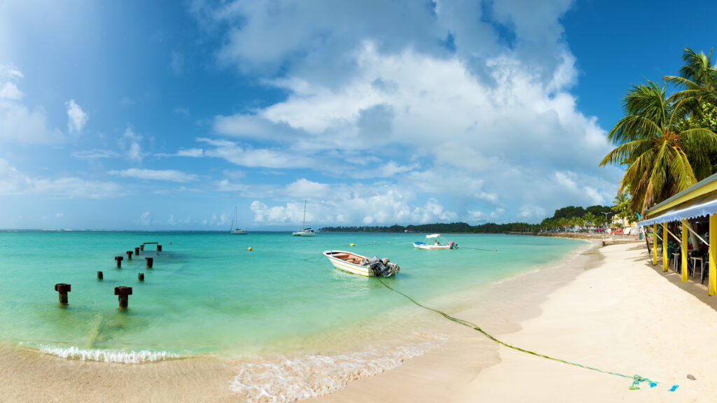 Que faire aux Saintes en Guadeloupe ? - Plage Sainte Anne