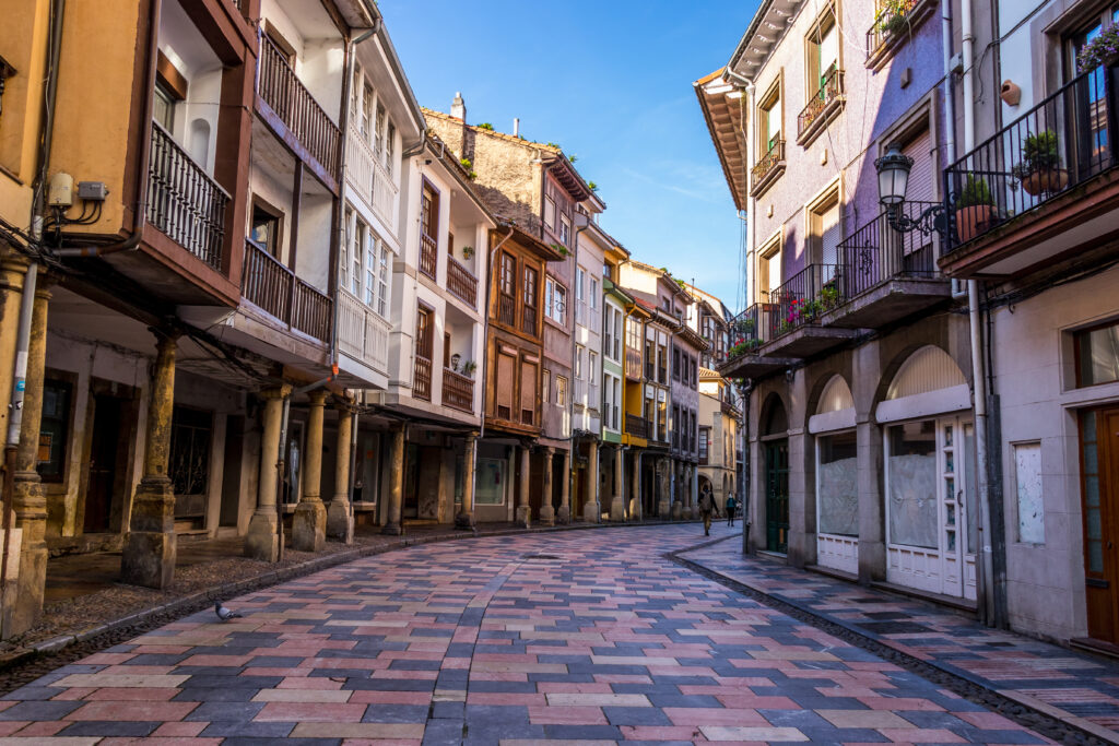 Que faire à Avilés ? Flâner dans le centre-ville historique