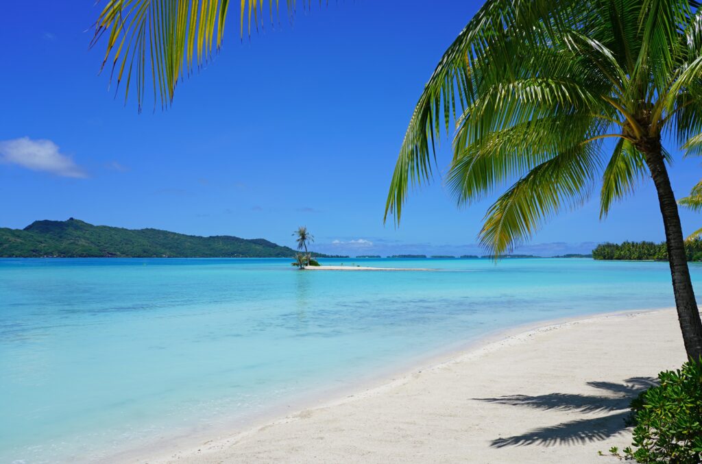 Plage à Bora Bora