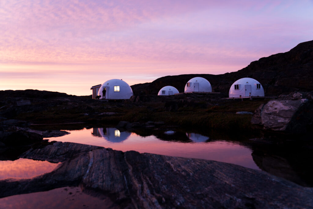 Domes au coucher du soleil