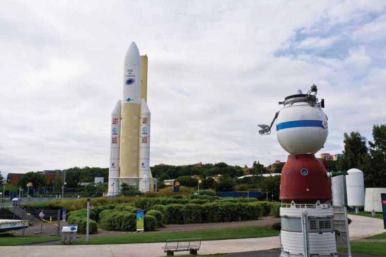 Cité de l'Espace - © Lawrence BANAHAN - Author's Image