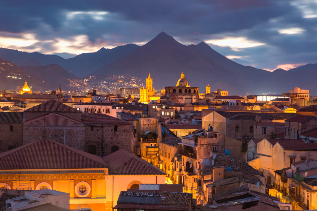 Coucher de soleil sur Palerme - Où partir sur 10 jours sans avion ?