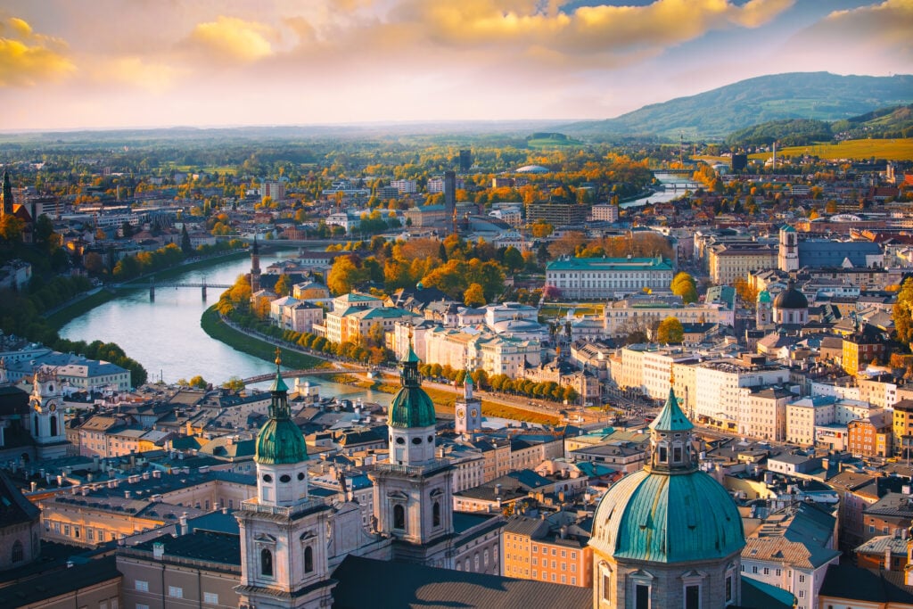 Vue de Salzbourg - où partir sans avion 10 jours