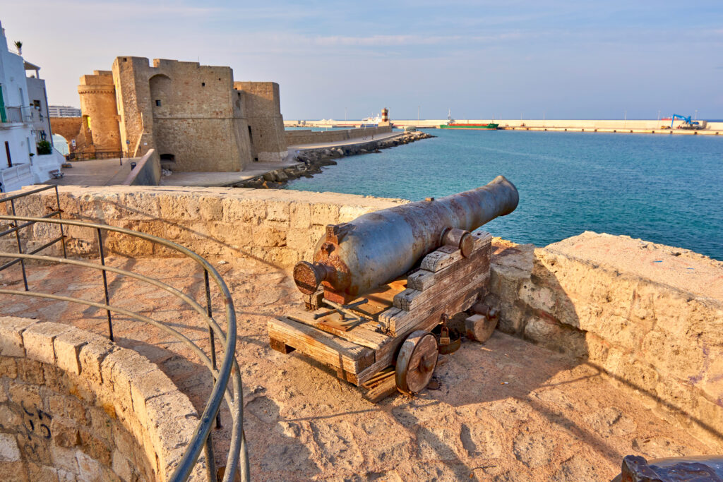 Bastione di Santa Maria - Monopoli 
