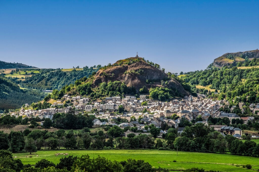 Vue sur Murat et le Rocher de Bonnevie