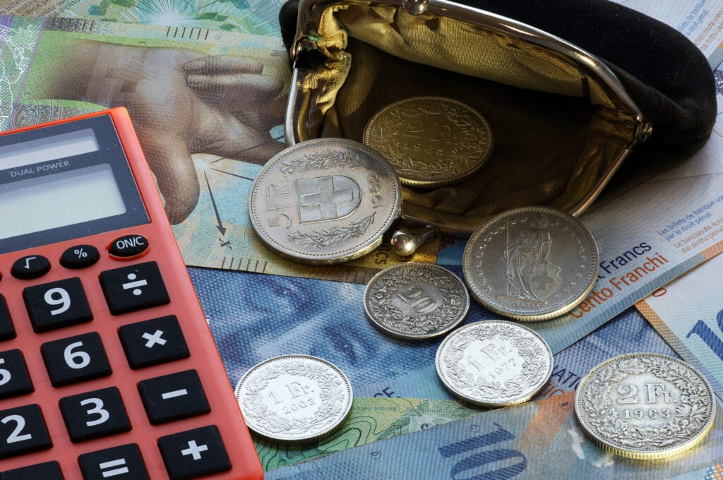 voyager en Suisse et faire des économies