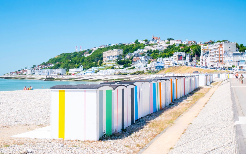Le Havre, cabanes de la plage en Normandie