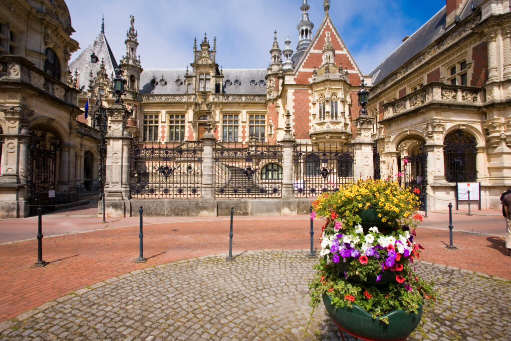 Que faire en Seine-Maritime ? Visiter Fécamp et son Palais Bénédictine