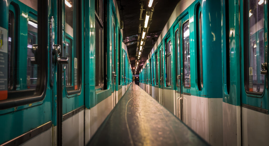 Top 13 des stations fantômes du métro parisien