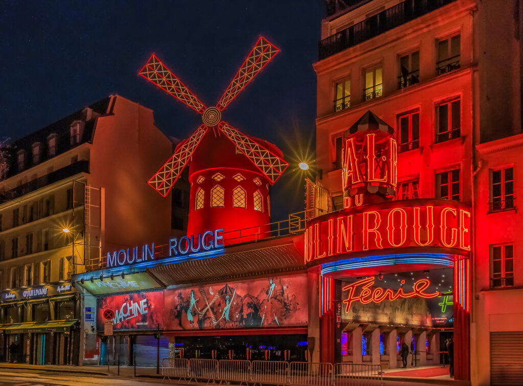 Passer une soirée au Moulin Rouge à Paris
