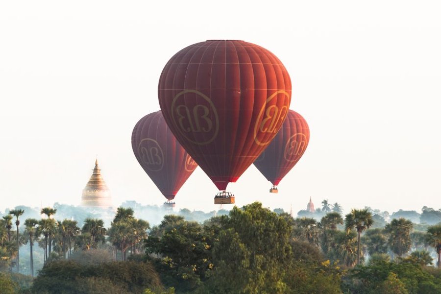 Fin des montgolfières à Bagan ?