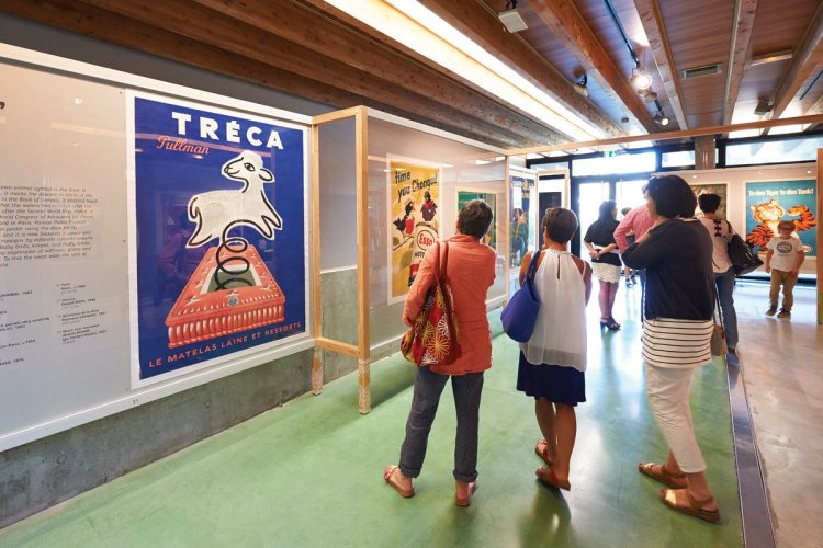 - © Exposition BÊTES D’AFFICHES - La Maison de La vache qui rit