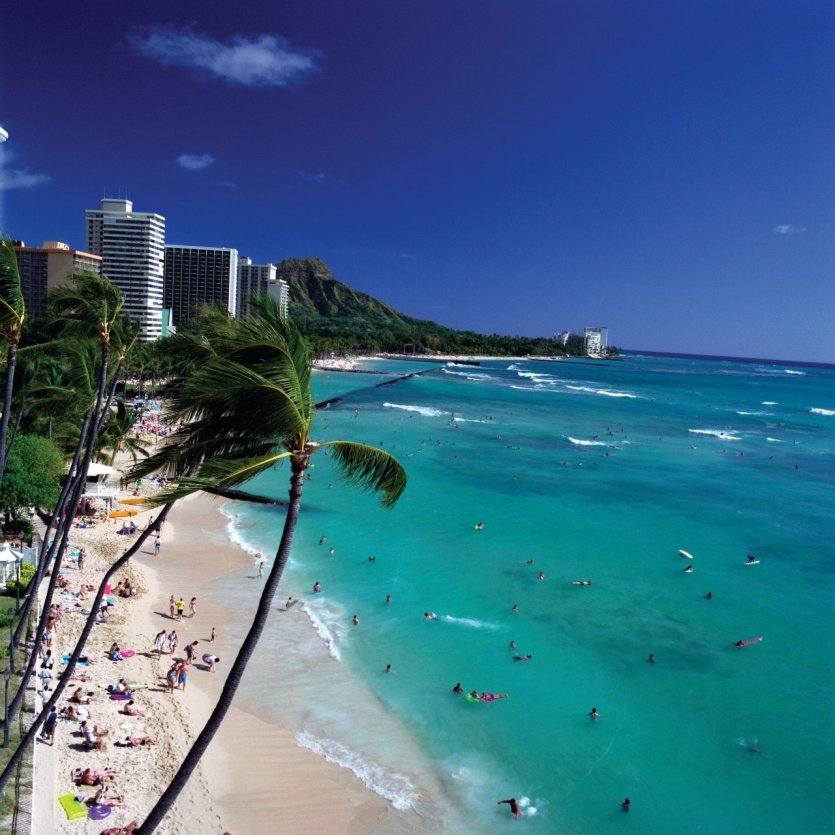 Waikiki Beach. - © HPphoto - iStockphoto