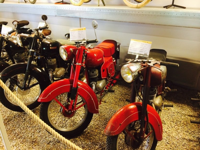 Moto Ravat - © Michel GRANSEIGNE