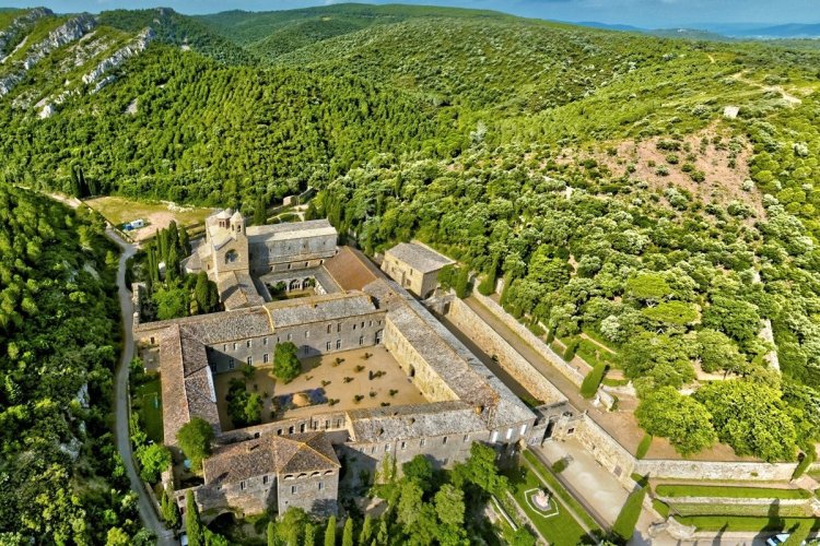 L'abbaye de Fontfroide à Narbonne - © D.R