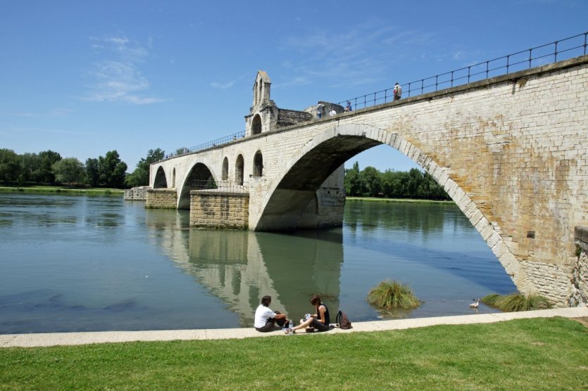 Le Pont d' Avignon à Avignon Fève perso du MH non datée 