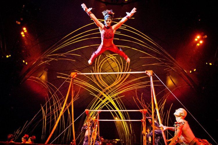 - © Cirque du Soleil