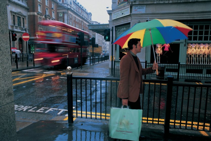 Shopping dans le quartier de Piccadilly. - © Tom Pepeira - Iconotec