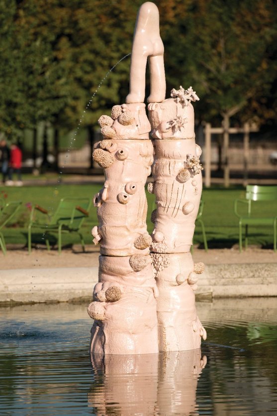 - © FIAC. Tuileries 2012. Marc Domage