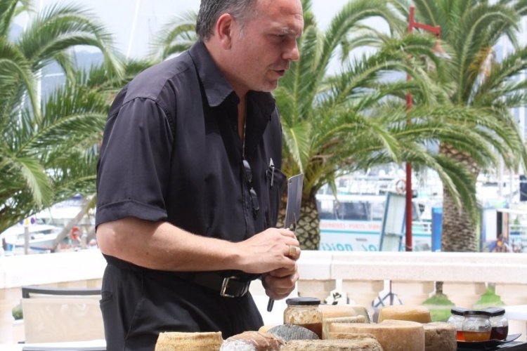 Le plateau de fromages - © Xavier BONNIN